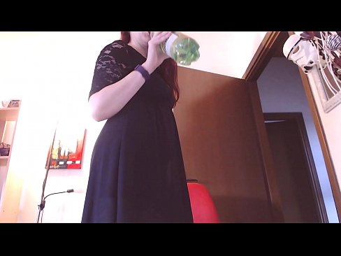 ❤️ Submisívna otrokyňa, ktorá miluje špinavé a šťavnaté nohavičky, je po zhliadnutí tohto videa nútená masturbovať! ️ Porno na nás ️❤